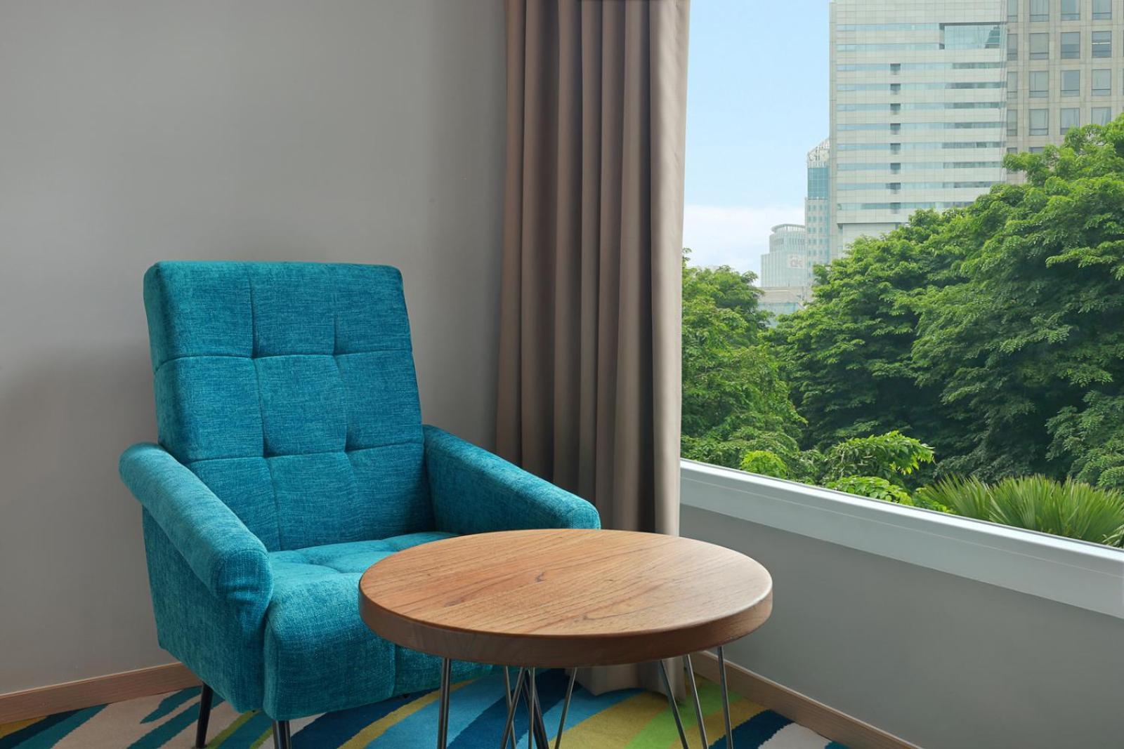Holiday Inn Express Jakarta Wahid Hasyim By Ihg Buitenkant foto